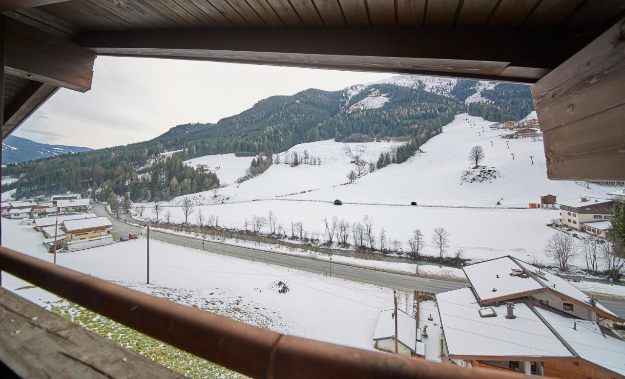 Almhuette Auszeit Saalbach-Hinterglemm Exterior foto
